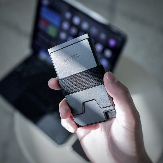 Ekster Cardholder - VIP Offer