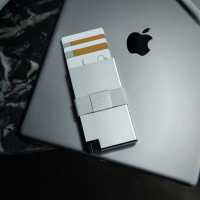 Ekster Cardholder - VIP Offer