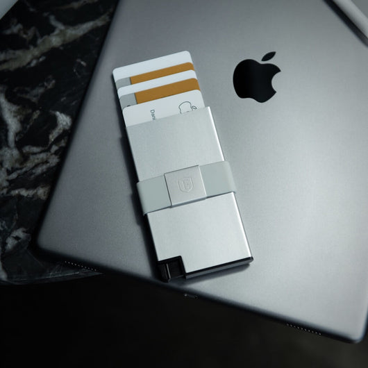 Ekster Cardholder - VIP Offer