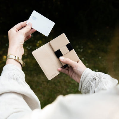 Ekster Wallet + FREE Finder Card - VIP Offer