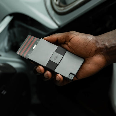 Ekster Cardholder Pro