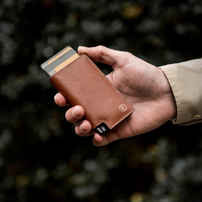 Ekster Wallet + FREE Finder Card - VIP Offer