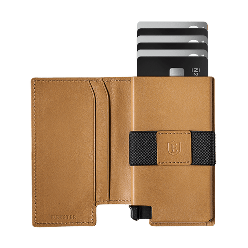 Ekster Wallet + FREE Finder Card - VIP Offer
